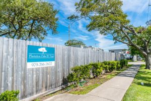 Plantation Oaks RV Park entrance sign